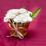 Корзина цветов из ваты