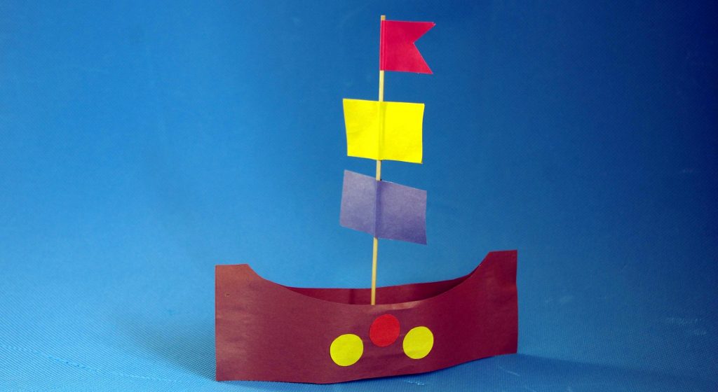 Фигура кораблика из бумаги
