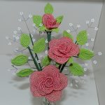 Нежные розы из бисера