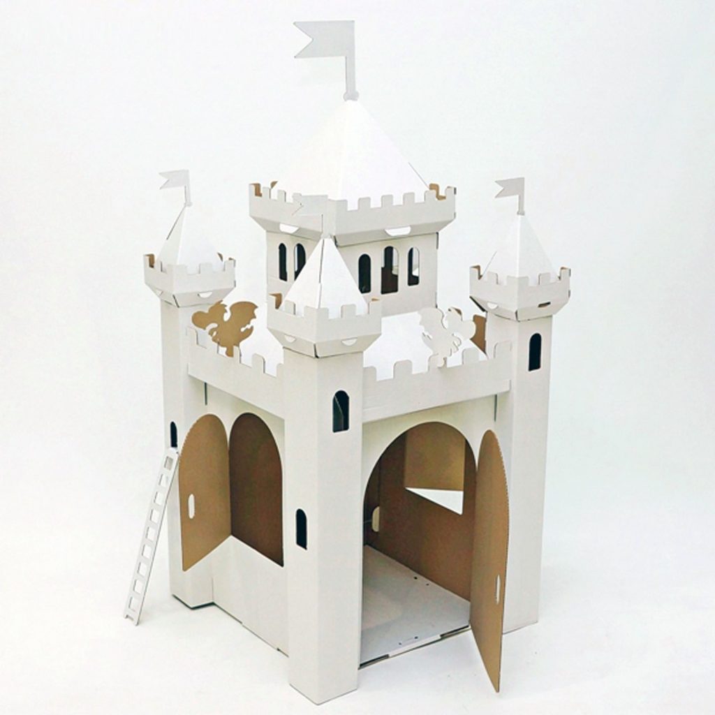Сказочный Замок из картона