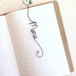 Закладка из шпилек на книге