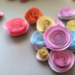 Пример создания розы из жесткой бумаги