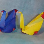 Лебедь оригами
