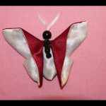 Бабочка оригами из ткани