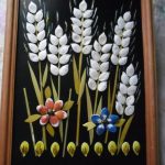 Детская поделка из семечек