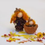 Куколки из жёлудей