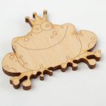 Царевна лягушка - детская поделка из дерева
