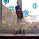 Новогоднее украшение окна